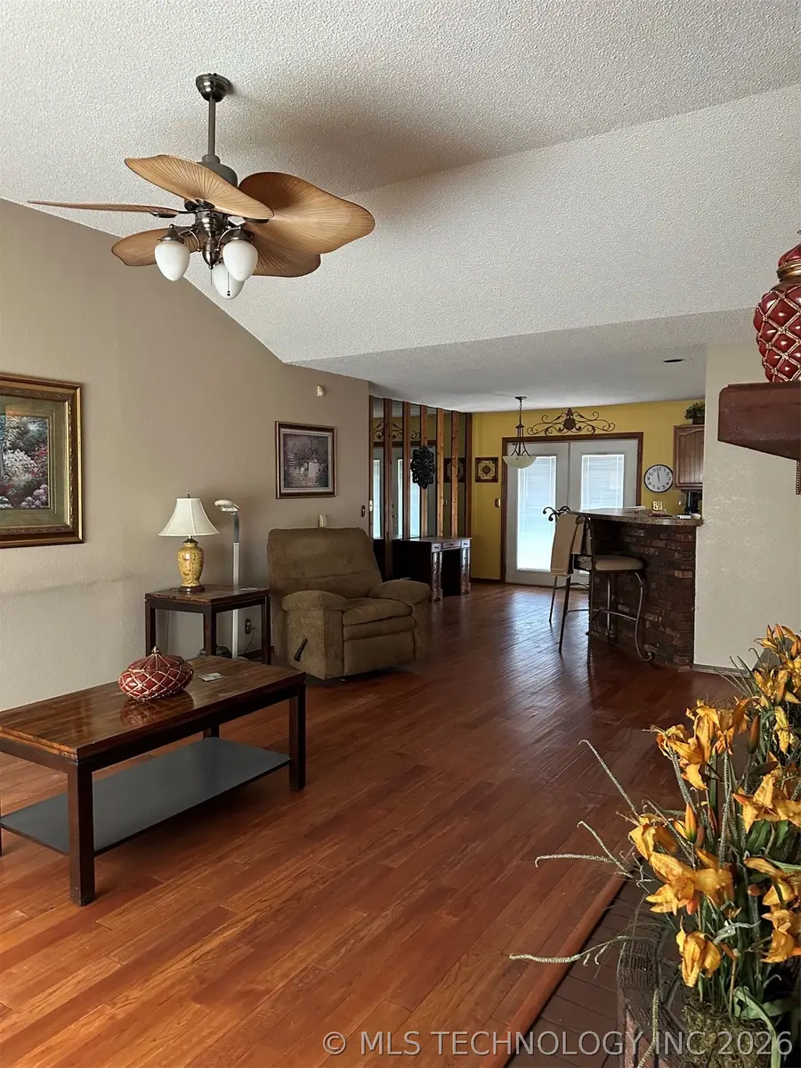 3415 S 88th East Avenue, Tulsa, OK 74145 - #2