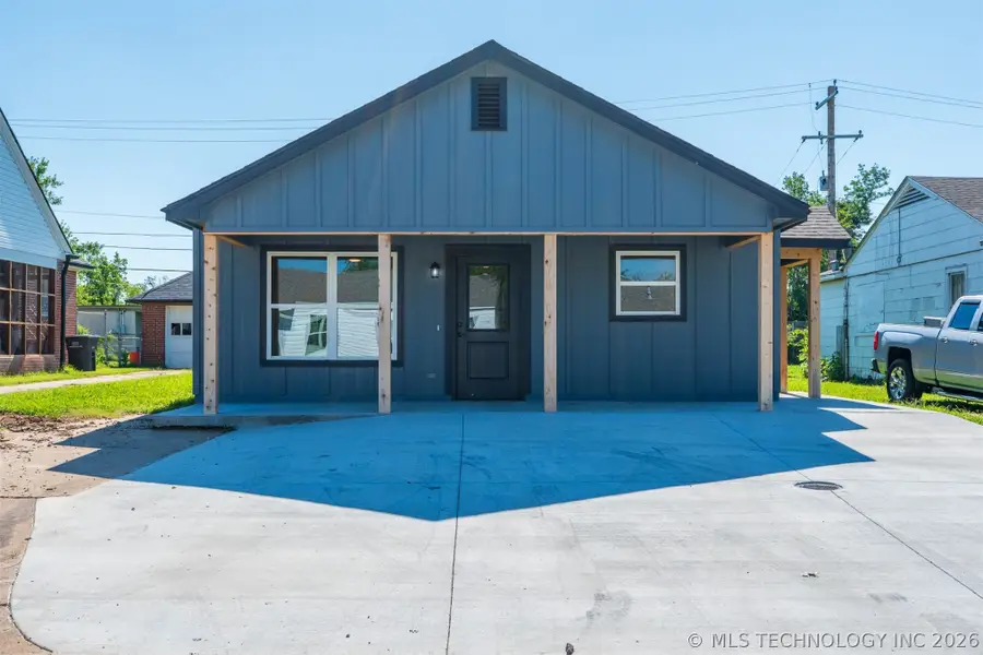 2218 S Osage Avenue, Bartlesville, OK 74003 - #2