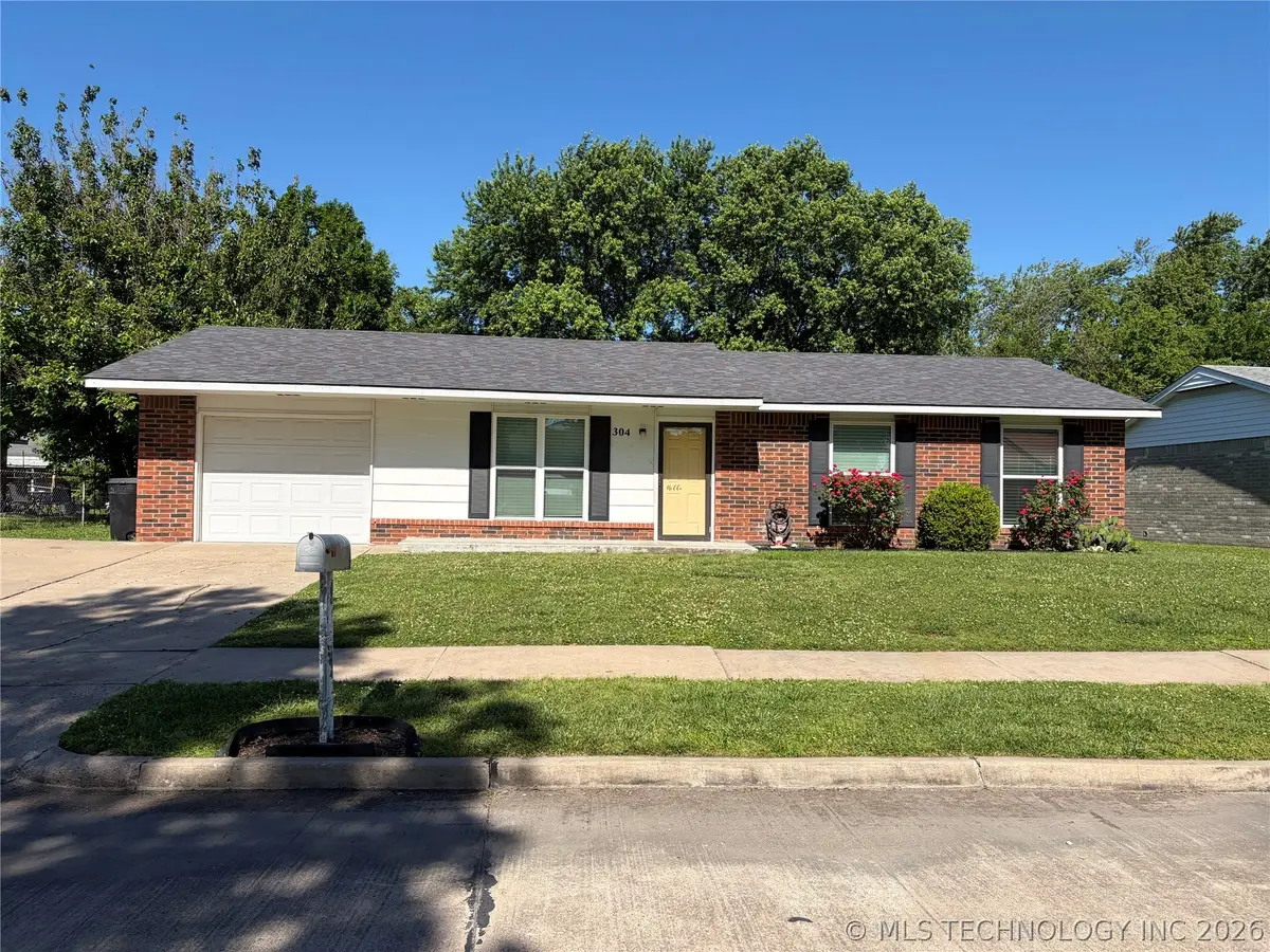 304 Heron Circle, Pryor, OK 74361 - #1
