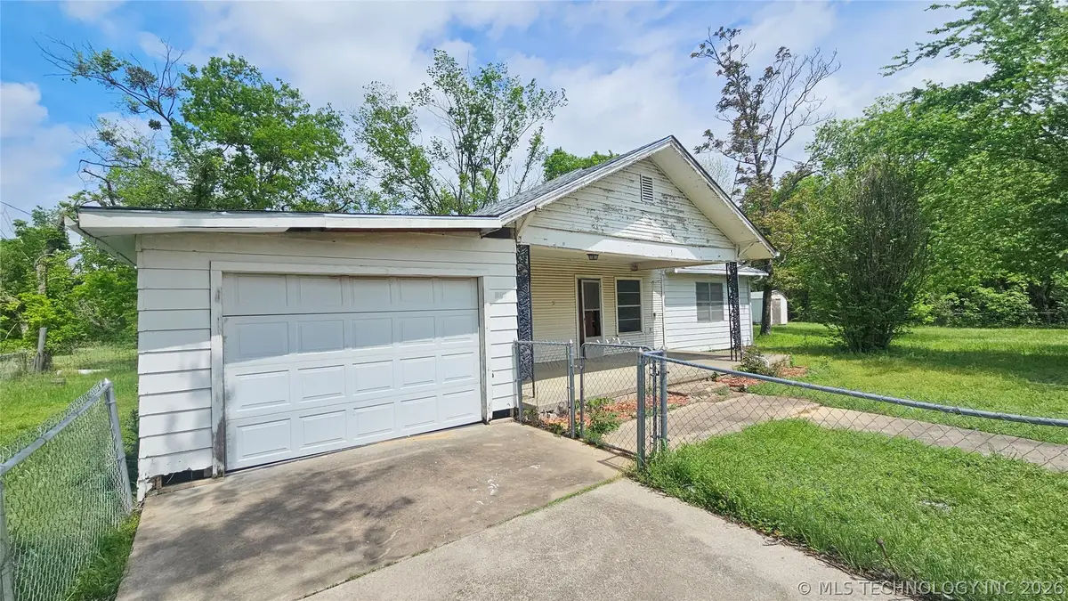 506 7th Street, Stuart, OK 74570 - #1