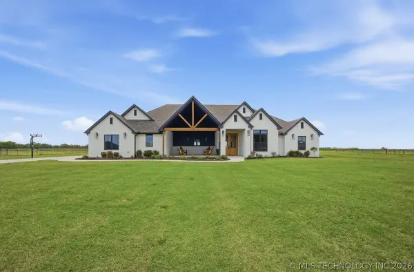 6806 E 136th Street N, Collinsville, OK 74021