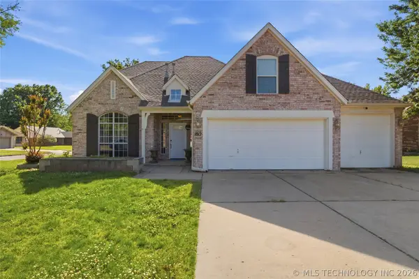 1812 S Dogwood Place, Broken Arrow, OK 74012
