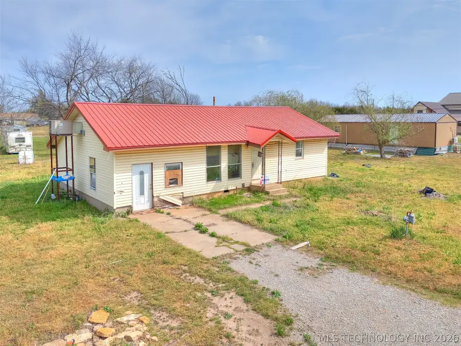 265 E Armstrong Street, Jennings, OK 74038 - #3