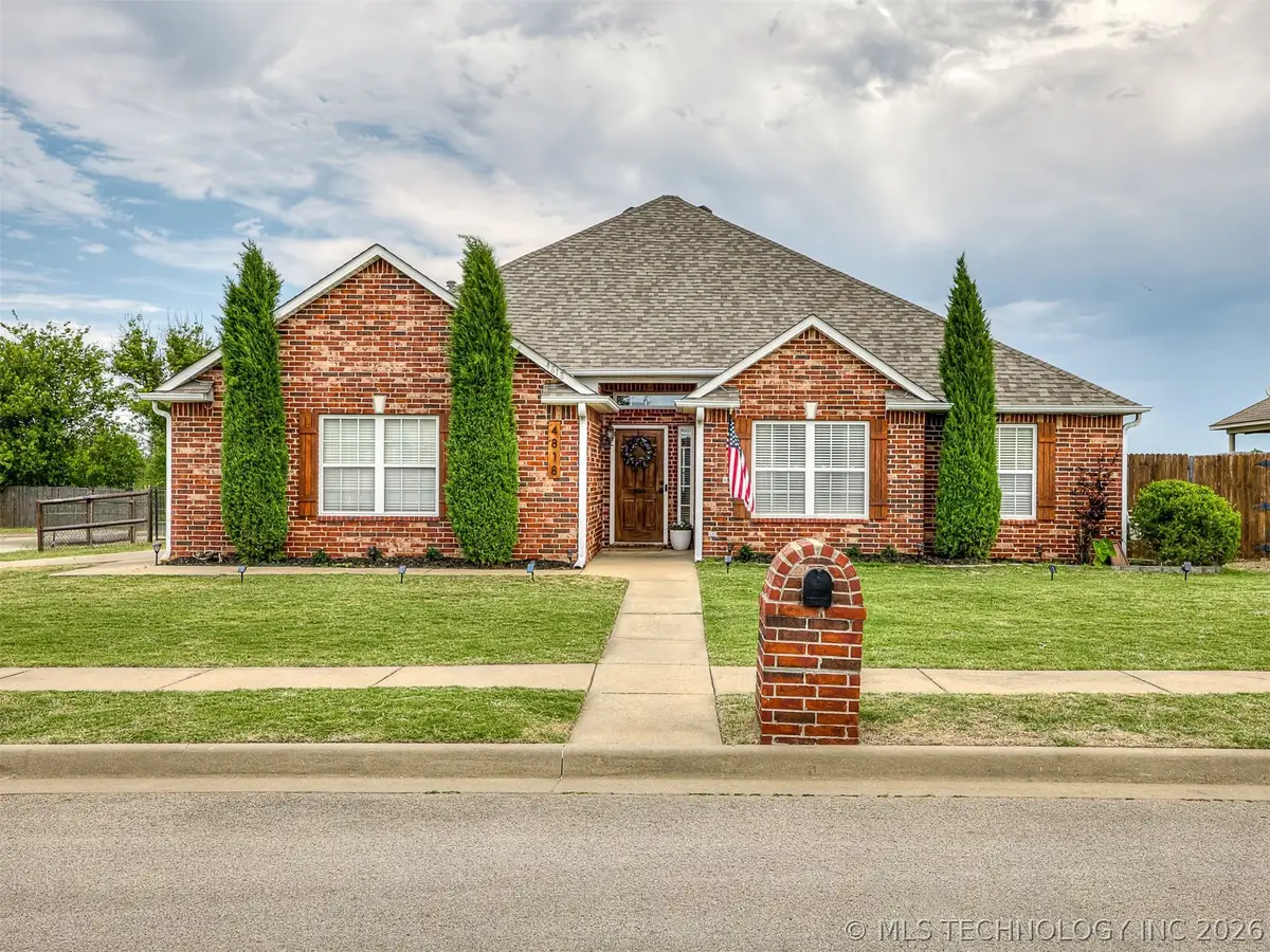 4818 NE Wisconsin Avenue, Bartlesville, OK 74006 - #1