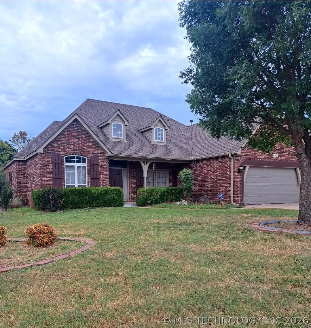 4200 N Oak Avenue, Broken Arrow, OK 74012 - #1