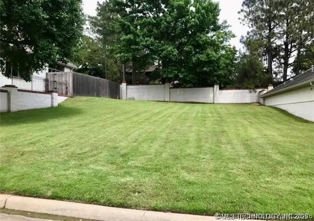 4823 S Zunis Avenue, Tulsa, OK 74105 - #2