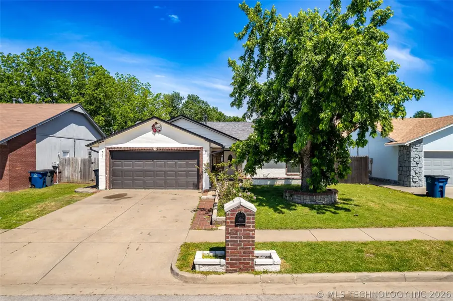 1555 S 137th East Avenue, Tulsa, OK 74108 - #2