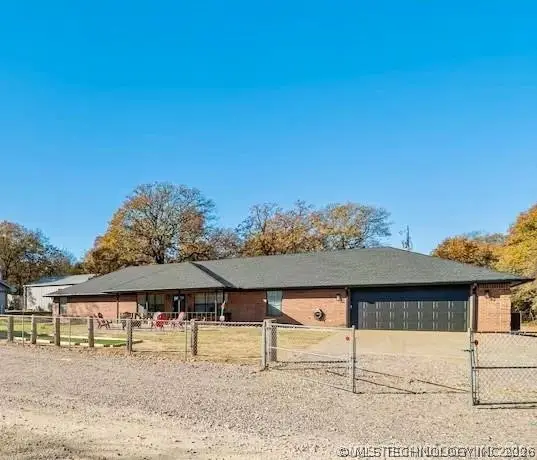 5255 Osborn Road, Kingston, OK 73439