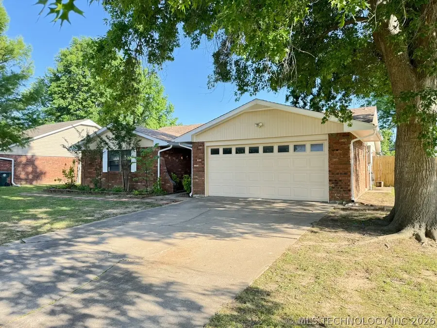 3009 Hilltop Avenue, Muskogee, OK 74403 - #2