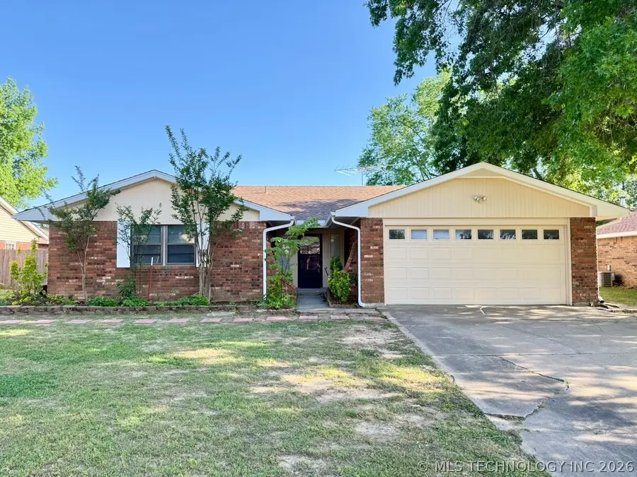 3009 Hilltop Avenue, Muskogee, OK 74403 - #3