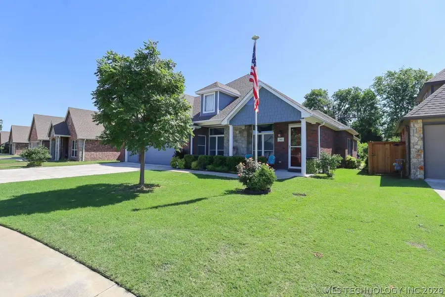 7605 N 144th Avenue E, Owasso, OK 74055 - #2
