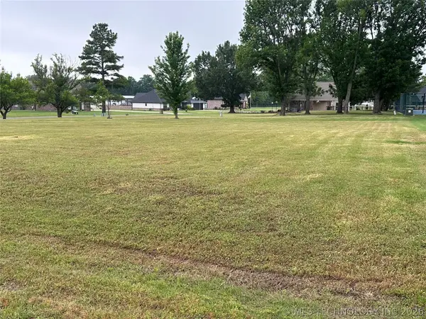 Sundance, Pryor, OK 74361