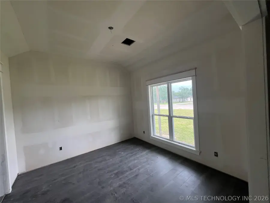 2916 N Lewis Avenue, Tulsa, OK 74110 - #2