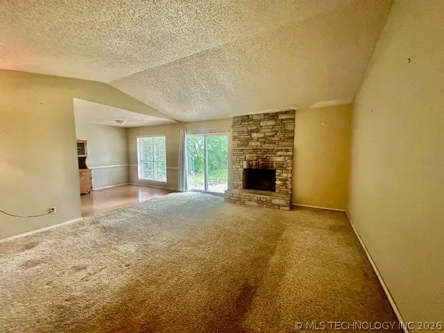 21425 E 31st Place, Broken Arrow, OK 74014 - #2