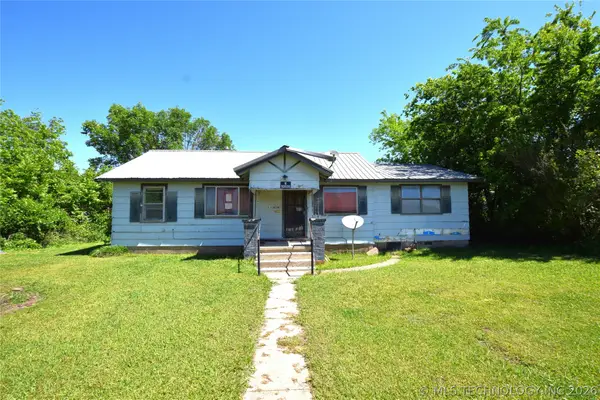 13 W Chestnut Street, Stilwell, OK 74960