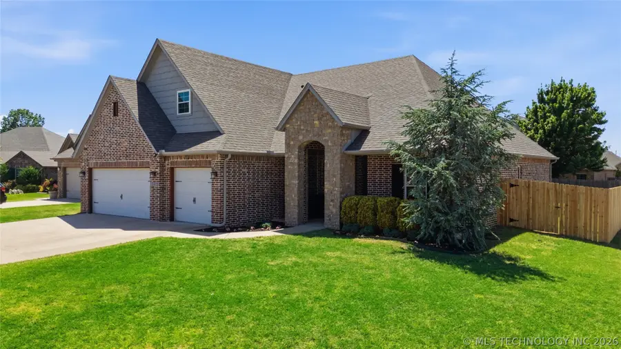 13502 S Oak Court, Glenpool, OK 74033 - #2