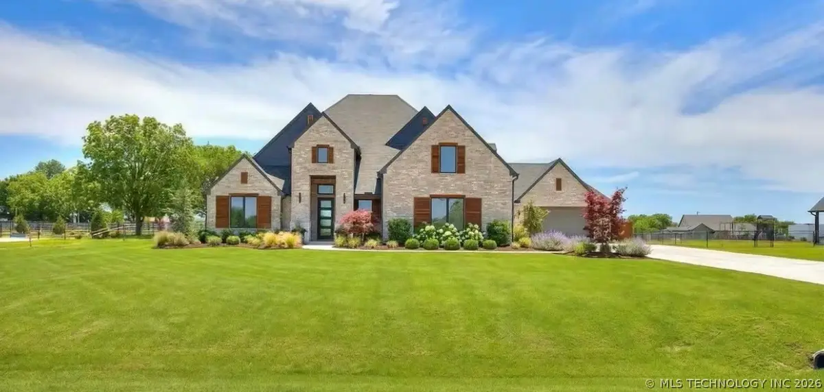 3228 E 169th Street S, Bixby, OK 74008 - #1