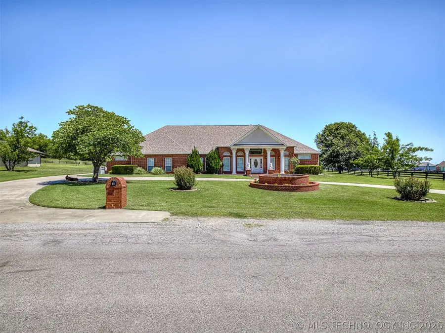 11 Longacre Drive, Ramona, OK 74061 - #2