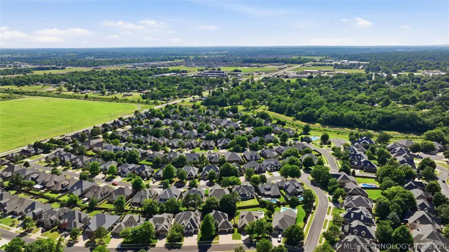 11918 S 92nd East Avenue, Bixby, OK 74008 - #2