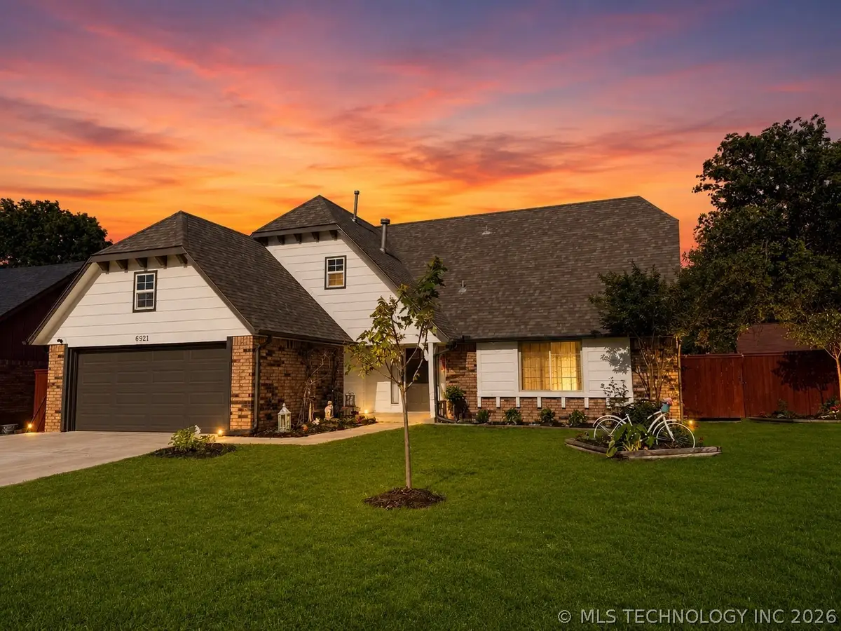 6921 S 30th West Avenue, Tulsa, OK 74132 - #1