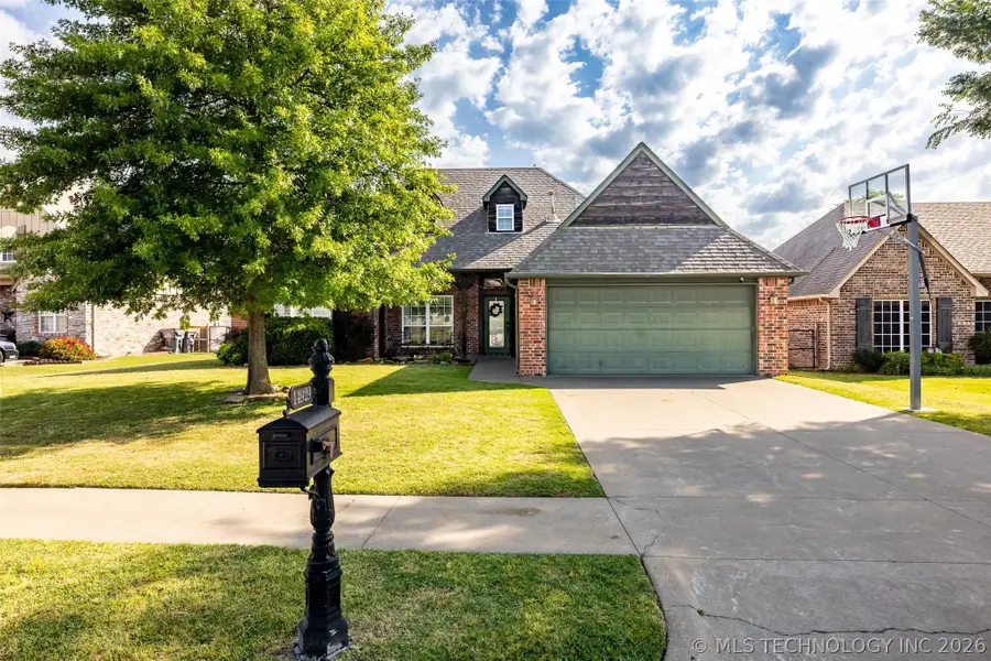 14929 Courtney Lane, Glenpool, OK 74033 - #2