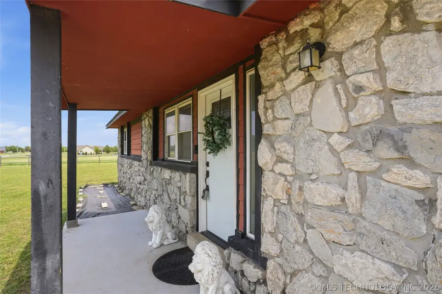 11123 S Oologah Road, Oologah, OK 74053 - #3