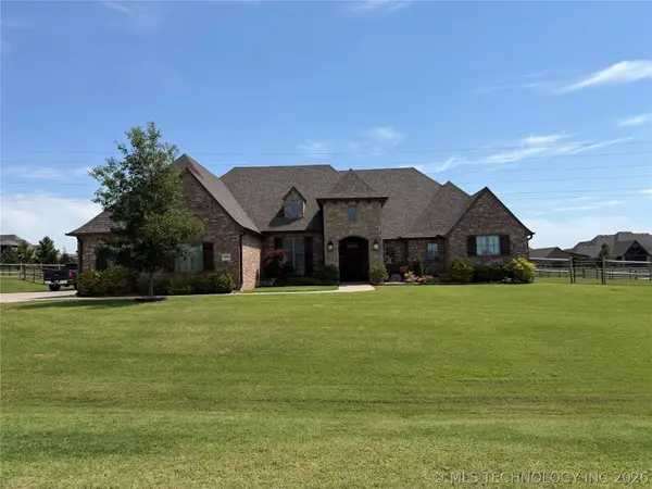 6904 E 89th Street, Owasso, OK 74055