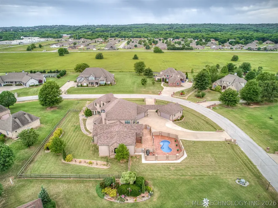 6908 S 310th Avenue, Broken Arrow, OK 74014 - #2