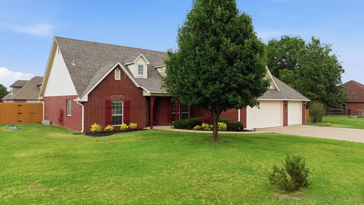 5675 E 144th Street, Collinsville, OK 74021 - #1