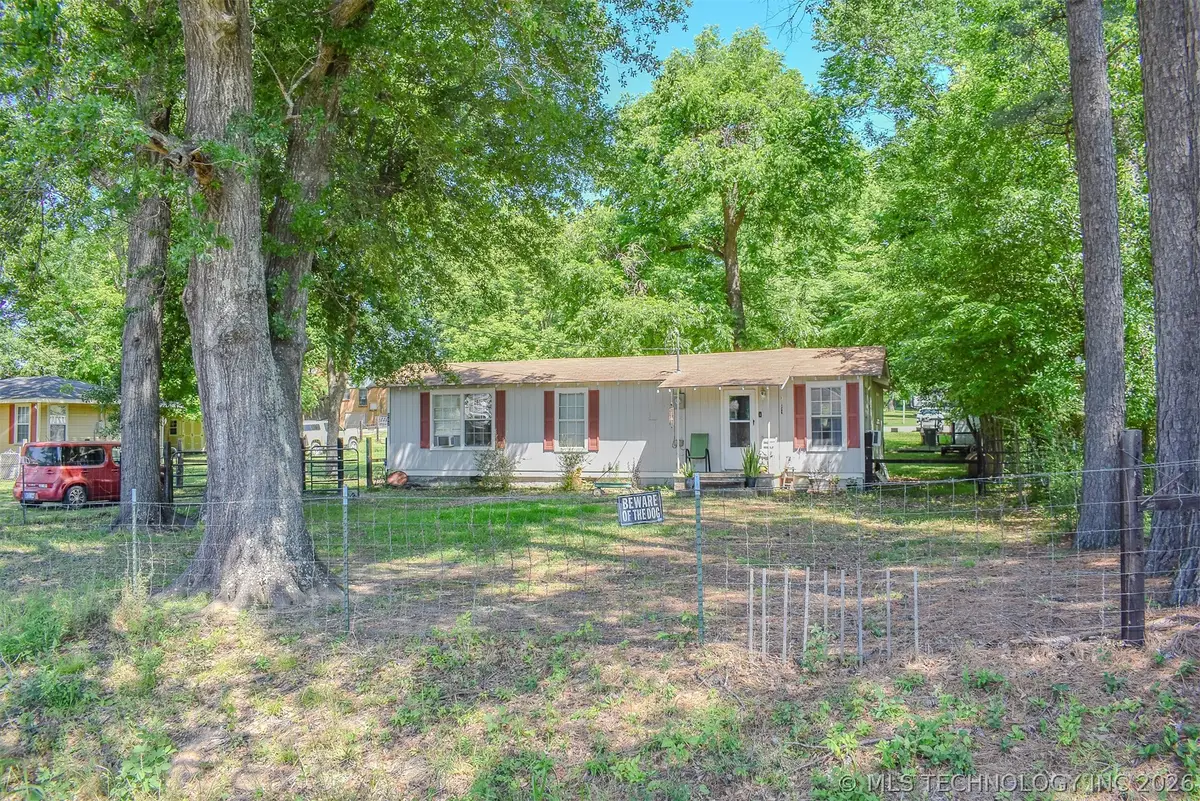207 SE 2nd Street, Antlers, OK 74523 - #1