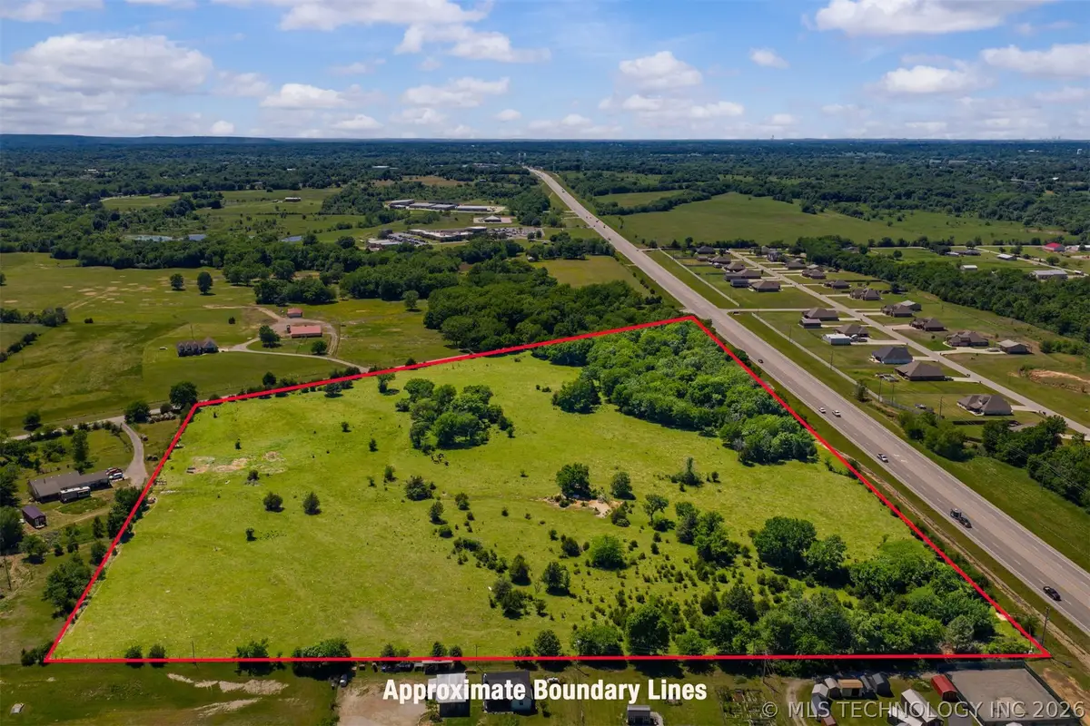 22 S 326th East Avenue, Coweta, OK 74429 - #1