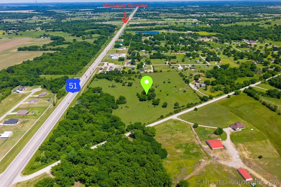 22 S 326th East Avenue, Coweta, OK 74429 - #2