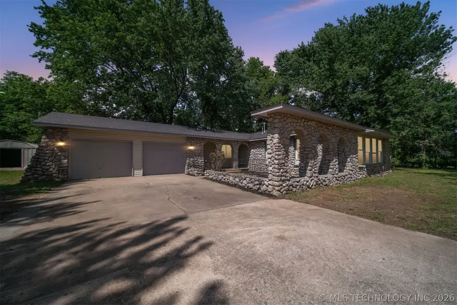 17567 E 405 Road, Claremore, OK 74017 - #2