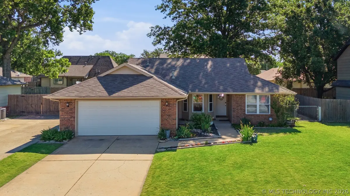 8249 N 127th East Avenue, Owasso, OK 74055 - #1