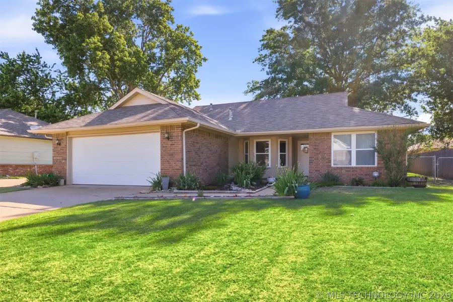 8249 N 127th East Avenue, Owasso, OK 74055 - #2