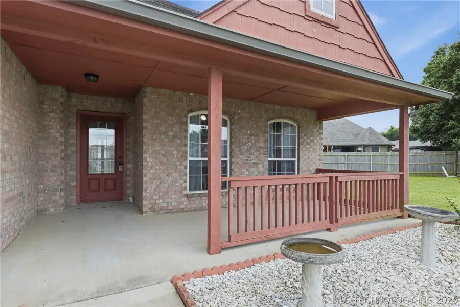 14609 S Oak Court, Glenpool, OK 74033 - #2