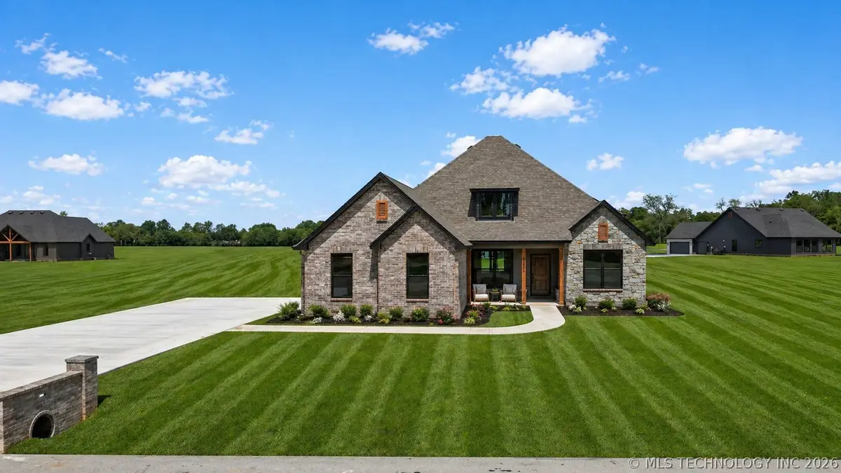 16321 E 101st Street, Owasso, OK 74055 - #1