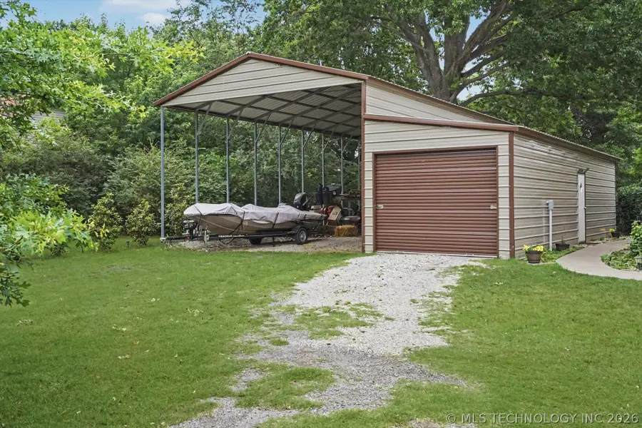 7233 S Gafford Avenue, Broken Arrow, OK 74014 - #3