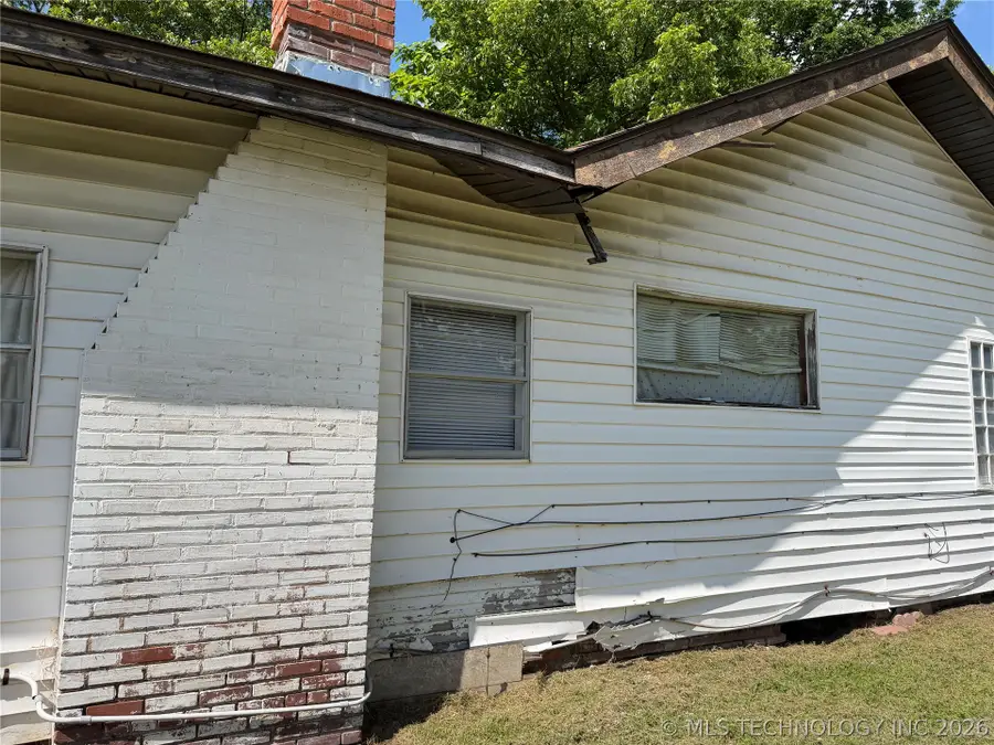 321 S Taft Avenue, Okmulgee, OK 74447 - #3