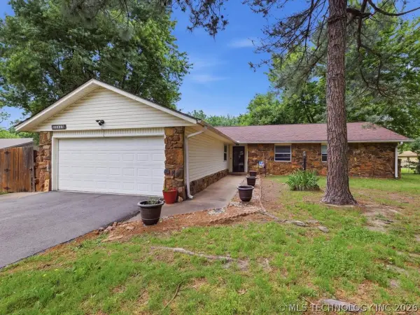 24225 E 112th Street S, Broken Arrow, OK 74014