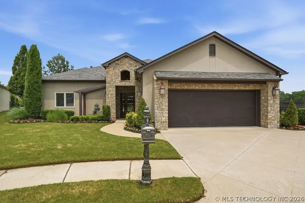 8402 S Nogales Avenue W, Tulsa, OK 74132 - #1