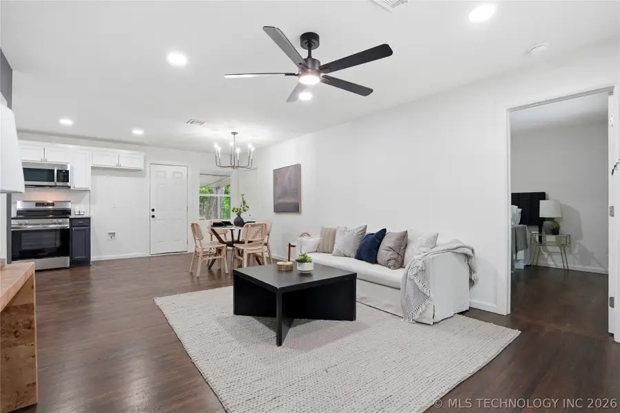1810 S Hudson Avenue, Tulsa, OK 74112 - #2