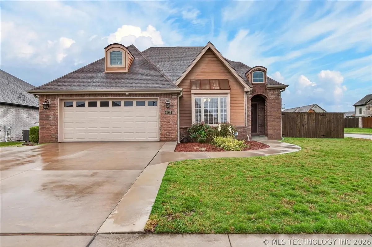 6422 Foxtail Park Drive, Bartlesville, OK 74006 - #1