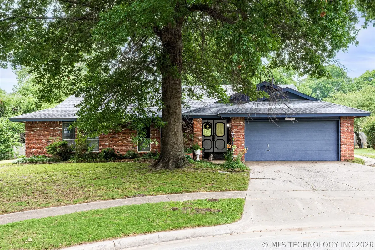 3000 E Indianola Street, Broken Arrow, OK 74014 - #1
