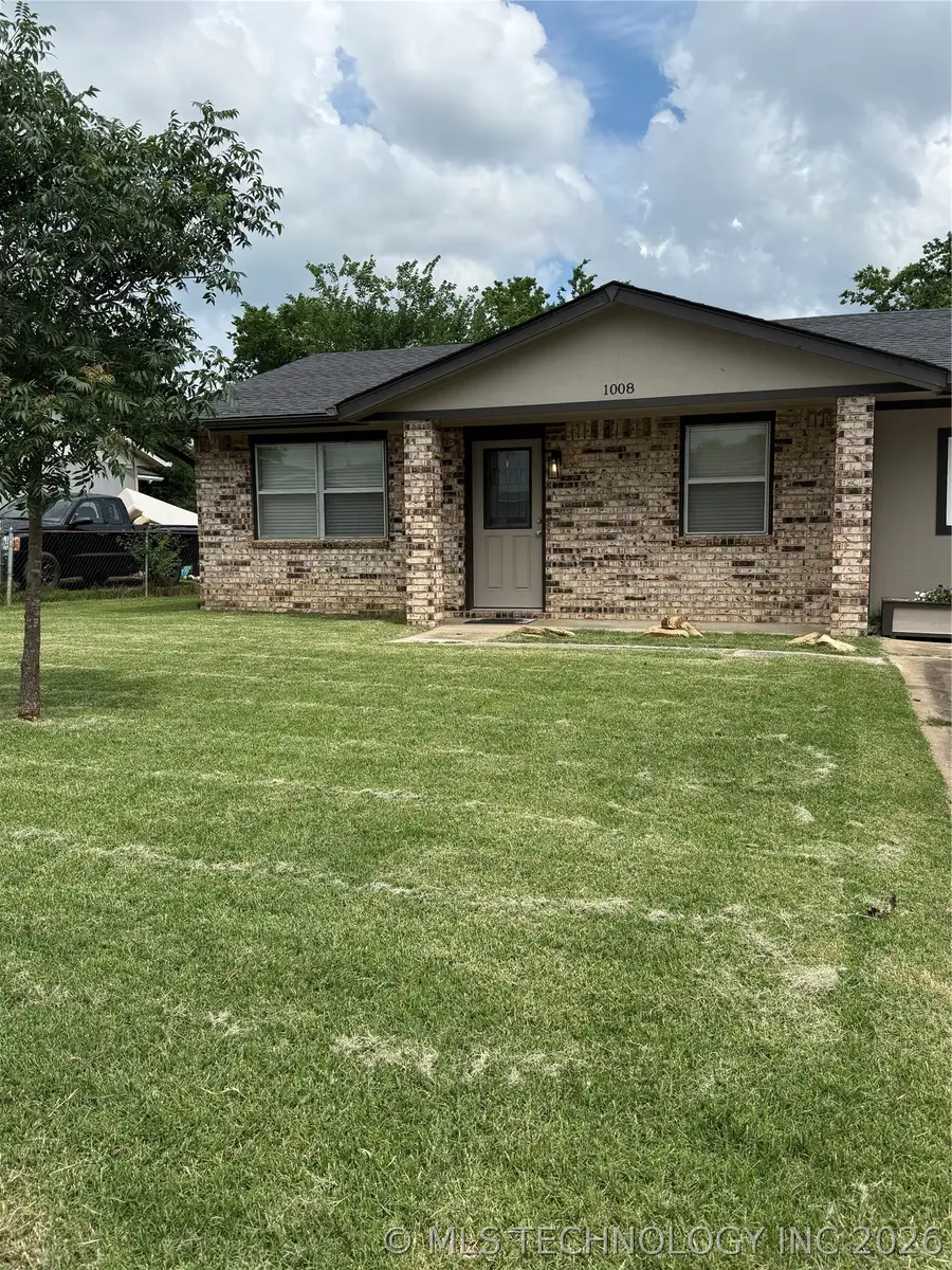 1008 W 9th Street S, Claremore, OK 74017 - #2