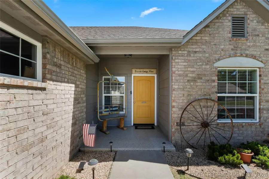 26595 Columbia Crest Drive, Claremore, OK 74019 - #3