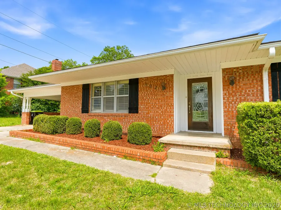 522 S Country Club Street, Ada, OK 74820 - #2