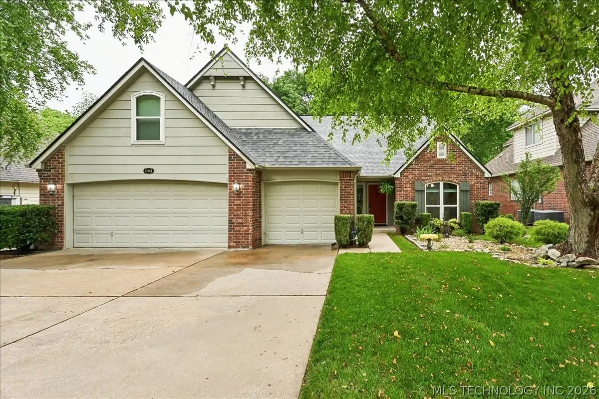 1624 S Juniper Avenue, Broken Arrow, OK 74012 - #1