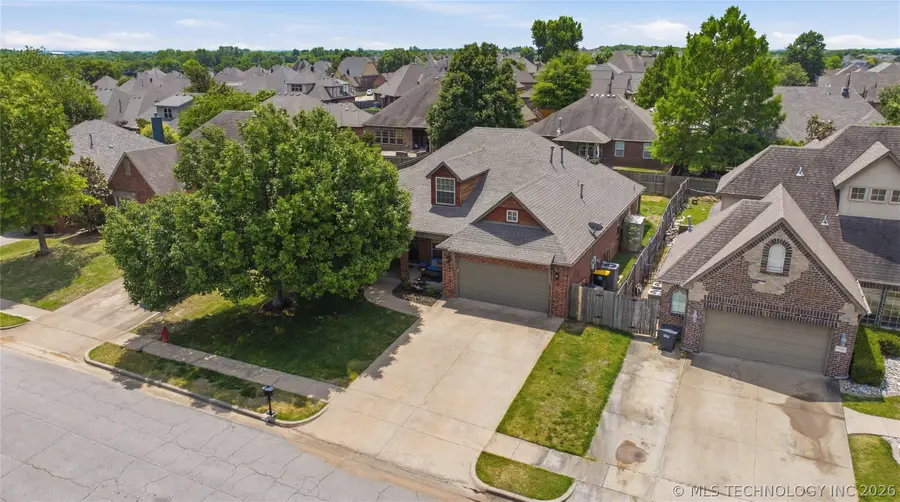 4610 E 143rd Street, Bixby, OK 74008 - #3