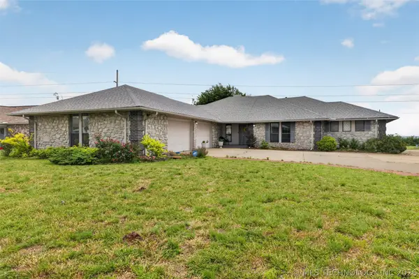 18820 Ridge Road, Catoosa, OK 74015